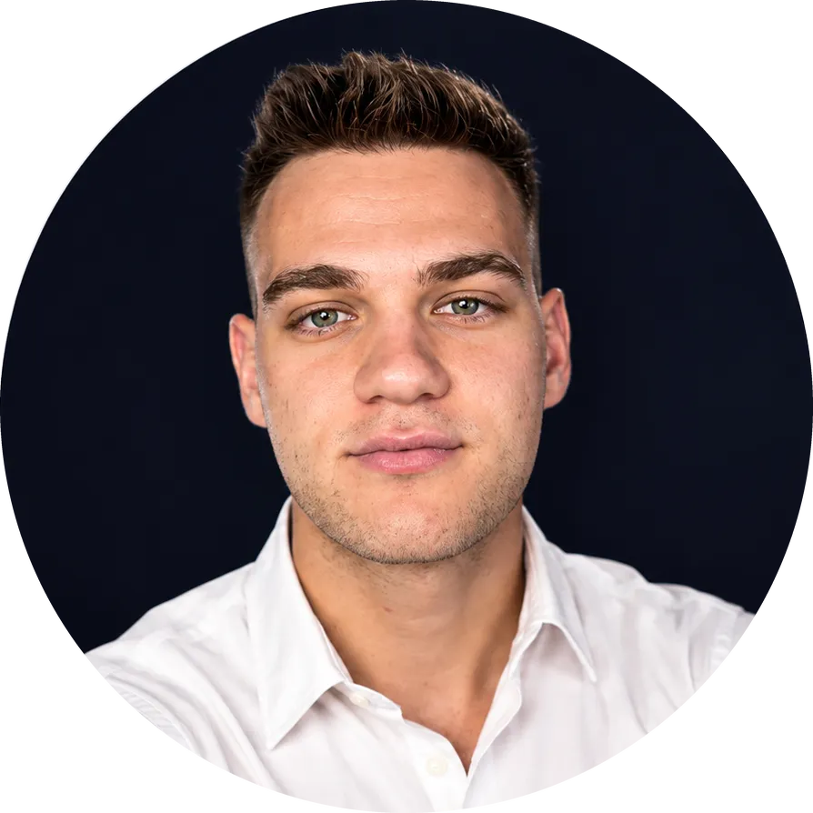 Dimitris Giampastos, founder of HandsOff